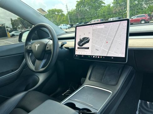 Used 2021 Tesla Model Y Performance AWD/4WD image 25