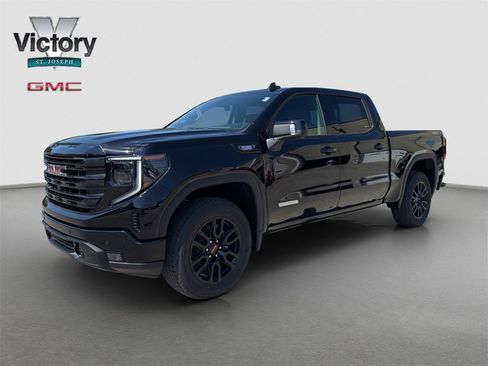 New 2026 GMC Sierra 1500 Elevation w/ Elevation Premium Package image 4
