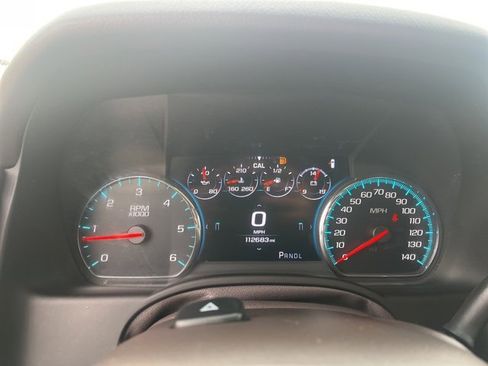 Used 2017 Chevrolet Suburban Premier image 23