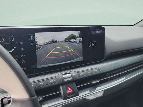 Used 2025 Kia K4 GT-Line w/ GT-Line Sunroof Package FWD image 18