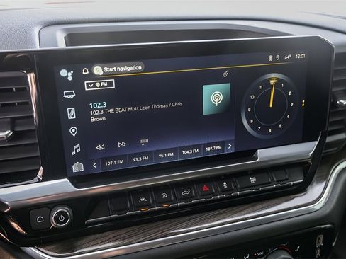 Used 2022 Chevrolet Silverado 1500 LT image 19