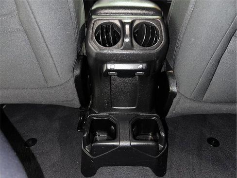 Used 2021 Jeep Wrangler Unlimited Willys image 22