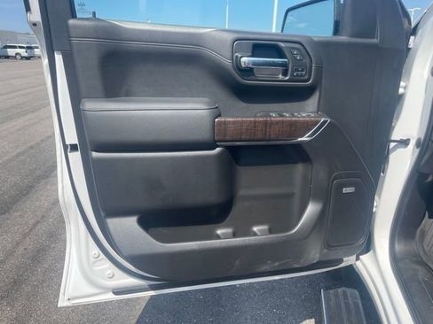 Used 2022 GMC Sierra 1500 Denali w/ Denali Reserve Package image 20