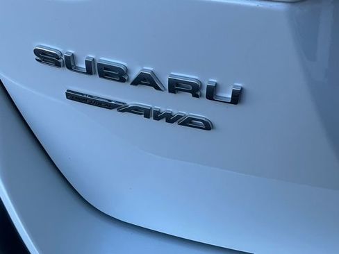 Used 2024 Subaru Outback Limited image 5