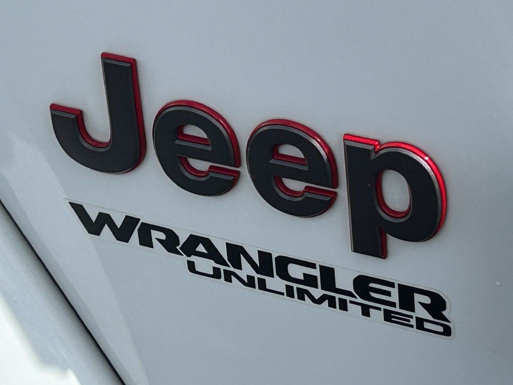 Used 2020 Jeep Wrangler Unlimited Rubicon AWD/4WD image 14