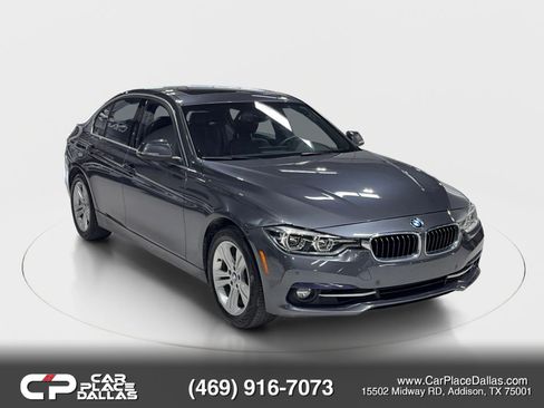 Used 2017 BMW 330i Sedan image 2