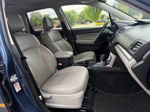 Used 2014 Subaru Forester 2.5i Touring AWD/4WD image 19