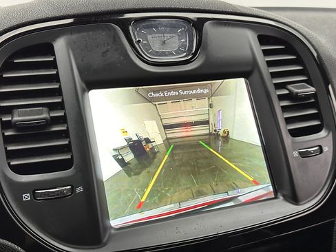 Used 2022 Chrysler 300 S image 24