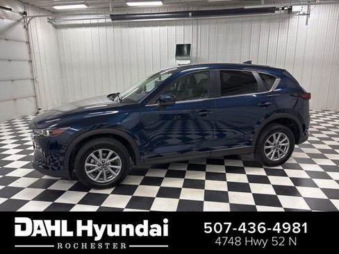 Used 2023 MAZDA CX-5 AWD 2.5 S w/ Select Package image 1
