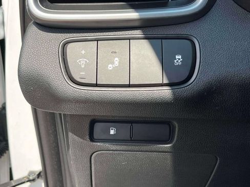 Used 2019 Kia Sorento FWD V6 image 30