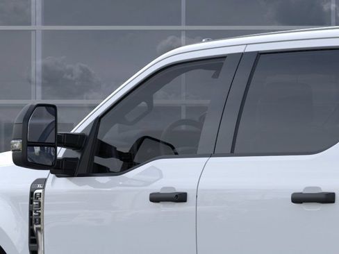 New 2026 Ford F350 XL w/ XL Chrome Package AWD/4WD image 20