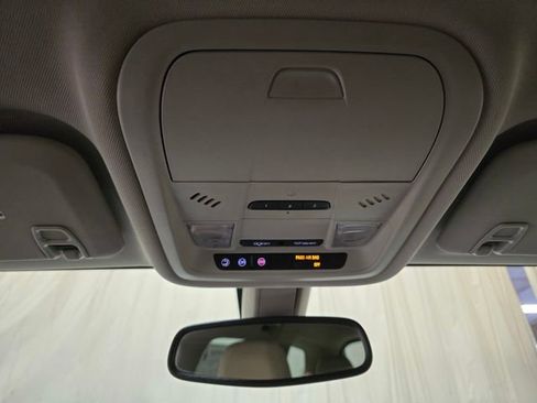 Used 2018 Buick Regal Preferred w/ Sights and Sounds Package image 21