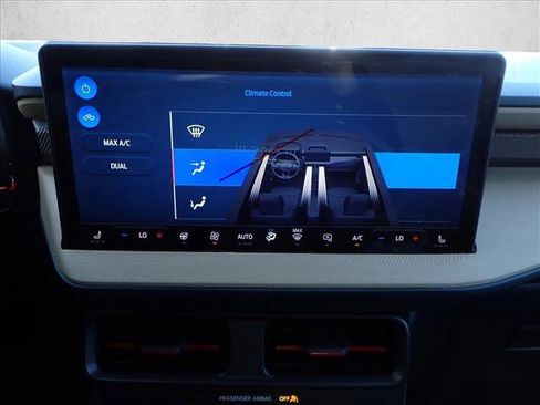 New 2026 Ford Maverick Lariat w/ 4K Tow Package image 17