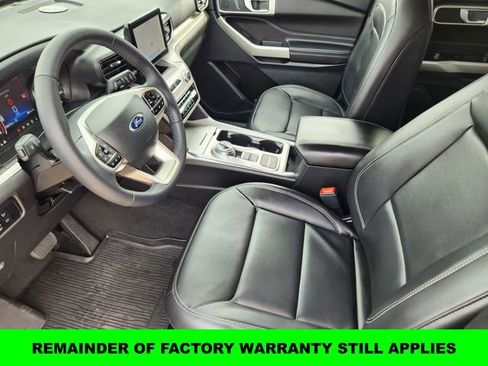 Used 2023 Ford Explorer XLT w/ Equipment Group 202A image 10