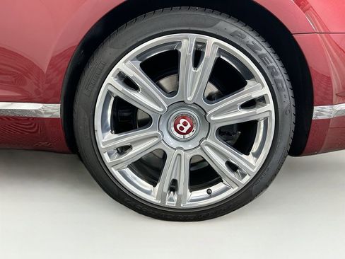 Used 2017 Bentley Continental GT image 35