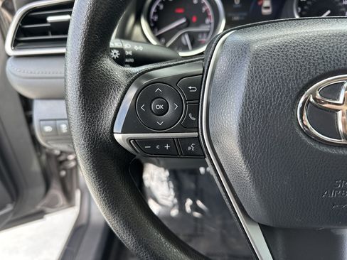 Certified 2022 Toyota Camry LE AWD/4WD image 19