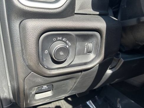 Used 2023 RAM 1500 Big Horn AWD/4WD image 12