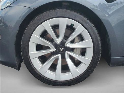 Used 2023 Tesla Model 3 Standard Range image 23