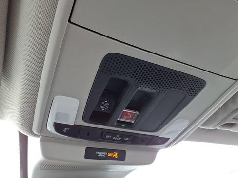 Certified 2023 Honda Accord EX image 19