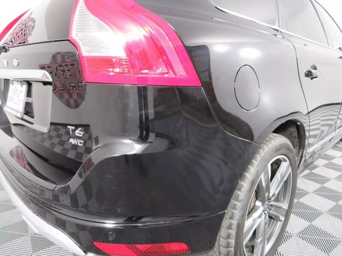 Used 2017 Volvo XC60 T6 Dynamic w/ Preferred Option Package image 32