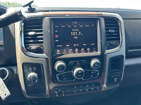 Used 2014 RAM 2500 Laramie AWD/4WD image 18