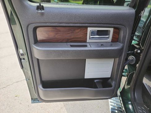 Used 2012 Ford F150 Lariat w/ Lariat Chrome Pkg RWD image 23