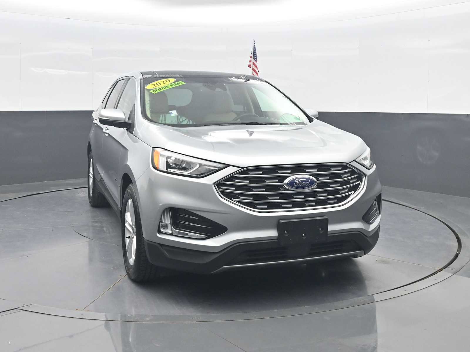 Used 2020 Ford Edge SEL w/ Convenience Package AWD/4WD image 2