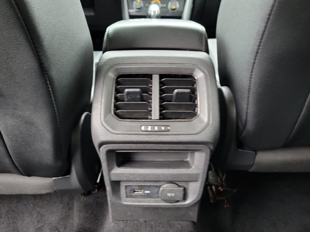 Used 2019 Volkswagen Tiguan SEL Premium R-Line AWD/4WD image 13