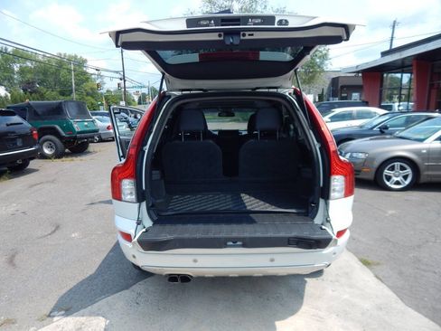 Used 2013 Volvo XC90 3.2 R-Design AWD/4WD image 24