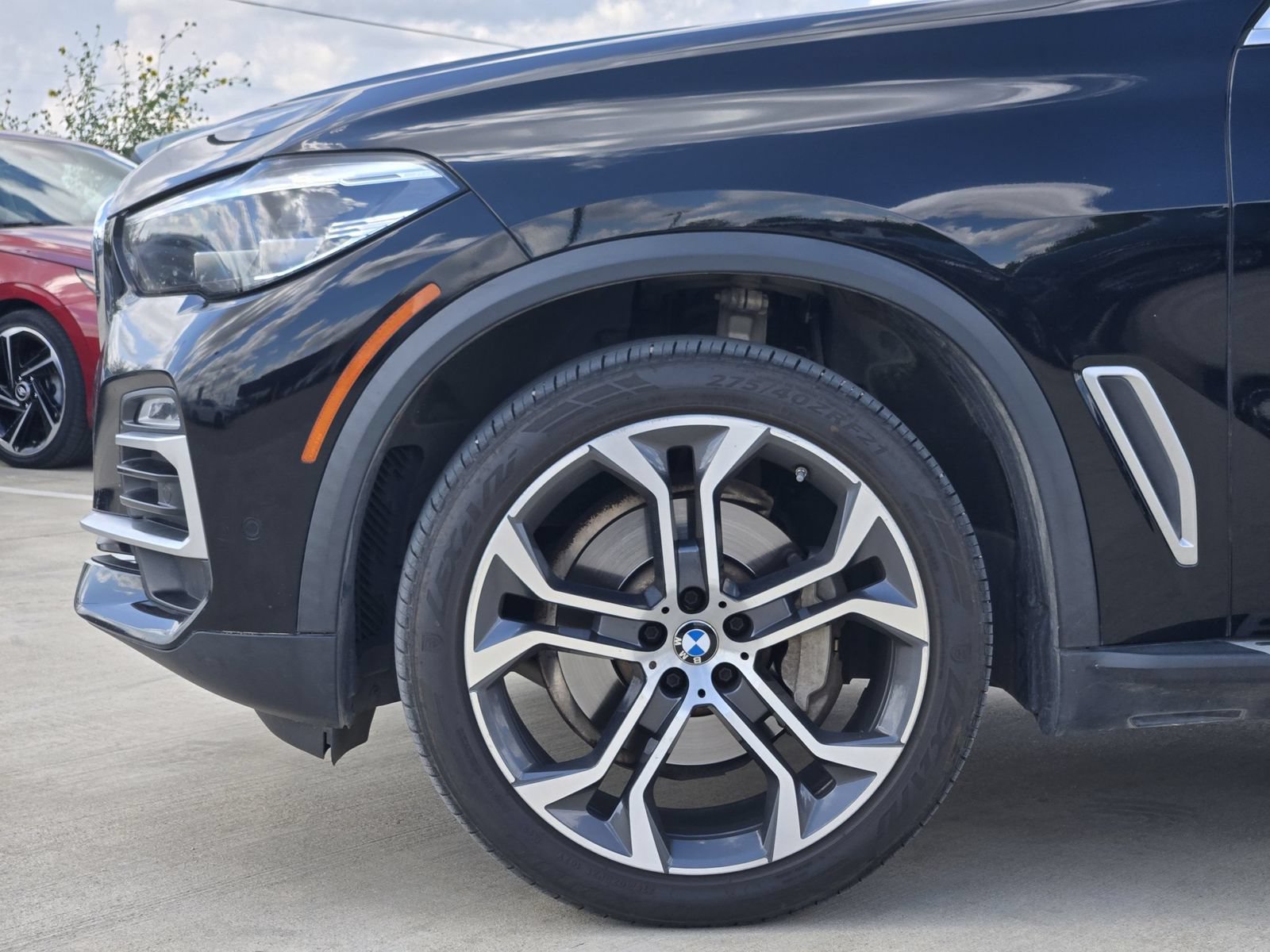 Used 2021 BMW X5 xDrive40i w/ Premium Package AWD/4WD image 9