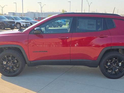 New 2026 Jeep Compass Latitude AWD/4WD image 2