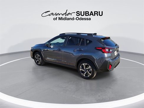 Used 2025 Subaru Crosstrek 2.0i Premium image 6