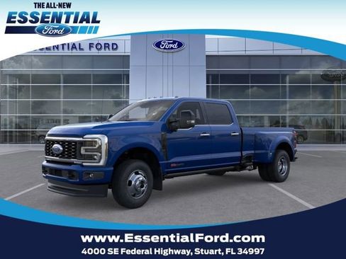 New 2026 Ford F350 4x4 Crew Cab DRW Super Duty image 1