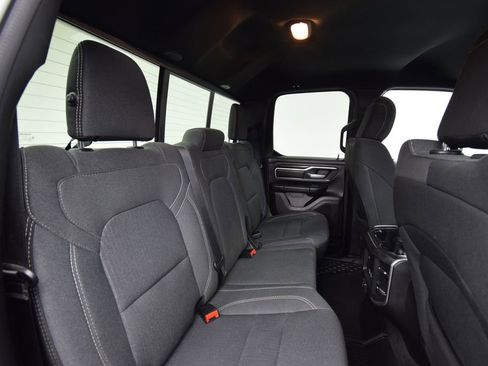 Certified 2022 RAM 1500 Big Horn w/ Night Edition image 21