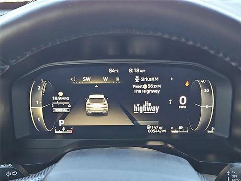 Used 2025 Mitsubishi Outlander SEL FWD image 11