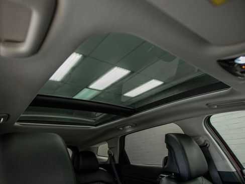 Used 2024 Kia Sportage SX image 26