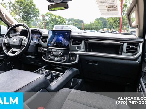 Used 2024 Ford Expedition Max XLT RWD image 32