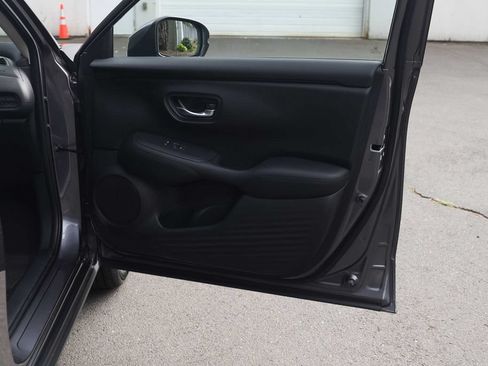 Used 2023 Honda HR-V LX image 15