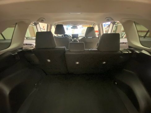Used 2024 Toyota RAV4 LE image 21