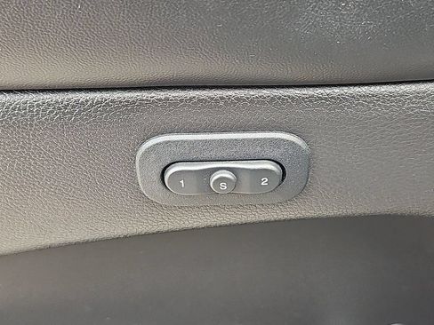 Used 2019 Jeep Grand Cherokee Limited AWD/4WD image 21