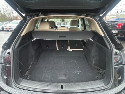 Used 2018 Audi Q5 2.0T Premium Plus w/ Premium Plus Package image 12