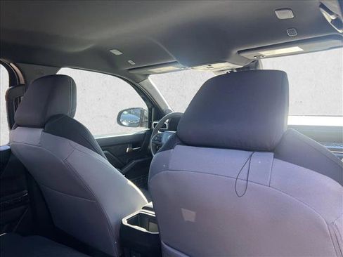 New 2025 Toyota Tacoma TRD Off-Road image 18