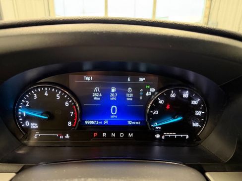 Used 2020 Ford Explorer XLT w/ Equipment Group 202A AWD/4WD image 16