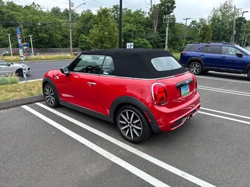 Used 2021 MINI Cooper S w/ Signature Upholstery Package FWD image 10