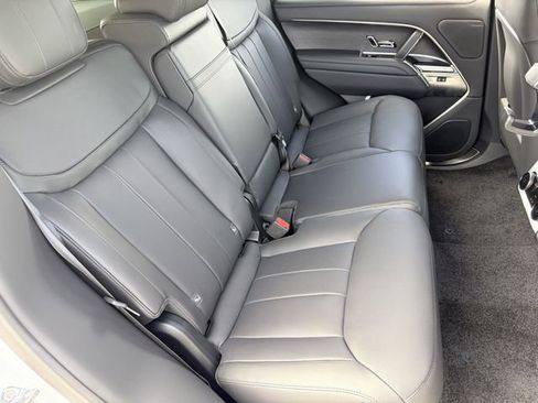 New 2026 Land Rover Range Rover SE image 12