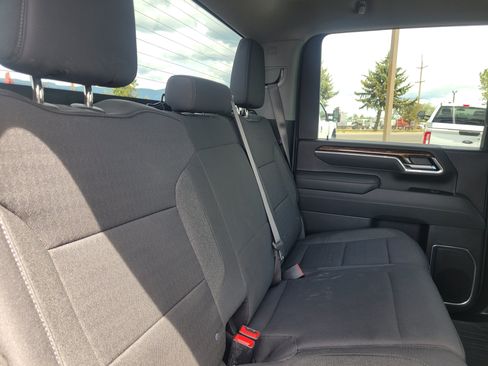 Used 2025 GMC Sierra 3500 SLE w/ SLE Convenience Package AWD/4WD image 15