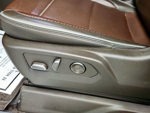 Used 2024 GMC Sierra 2500 Denali w/ Denali Reserve Package image 11