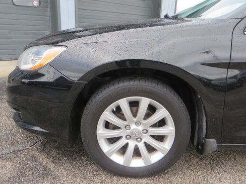 Used 2013 Chrysler 200 Limited w/ Sun/Sound Group image 26