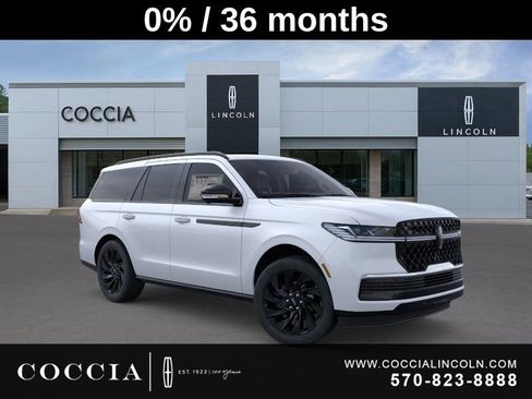 New 2025 Lincoln Navigator Reserve w/ Jet Appearance Package AWD/4WD image 7