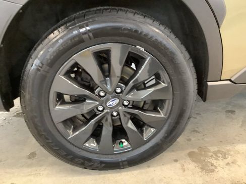 Certified 2024 Subaru Outback Onyx Edition AWD/4WD image 22